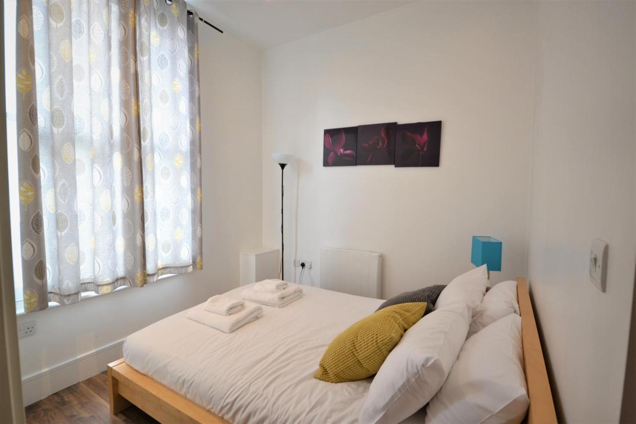 One Bedroom In Bayswater Londen